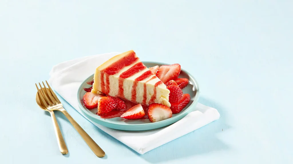NY Style Cheesecake Strawberries & Strawerry Sauce ONLY